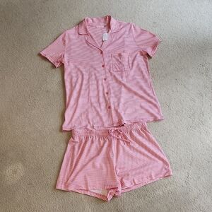 NWT La Vie en Rose Short Sleeve Striped Women's Two Piece Pajama Set Size Medium